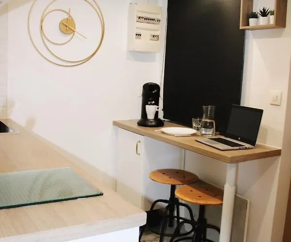 Appartement Le Petit Triplex Des Carmelites -coeur Historique