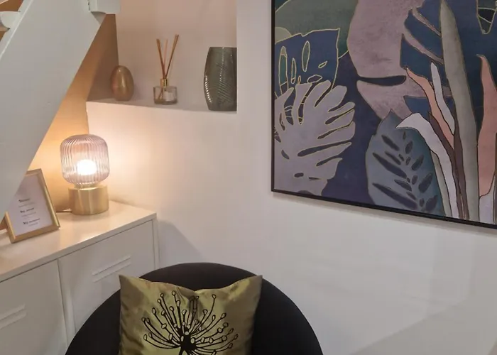 Le Petit Triplex Des Carmelites -coeur Historique Apartment *